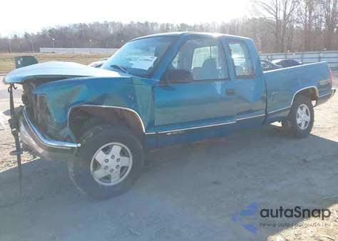 1997 Chevrolet K1500 Fleetside z USA, uszkodzony, nr VIN 1GCEK19M5VE263574